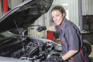 contrôle technique, automobiliste, voiture, garagistes, tarifs, départements, prix, disparité, carburation, classement, Simplauto, étude 2023