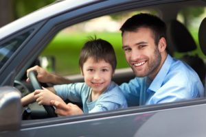permis-de-conduire-jeunes-auto-ecoles-automobile