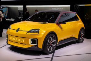 renault 5 electrique, voiture électrique, prix, version, techno, Iconic Cinq, batterie, moteurs, autonomie, recharge rapide, chargeur, automobile