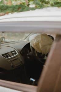La campagne de rappel airbags chez Stellantis concerne finalement 530.000 véhicules. Unsplash