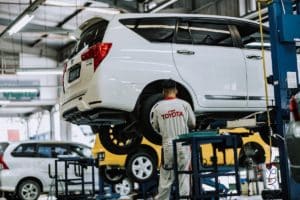 Toyota, moteurs, rappel, V6, biturbo, Lexus, Tundra, automobile, voiture, usine, nettoyage, casse
