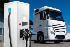 renault-trucks-usines-camions-electriques