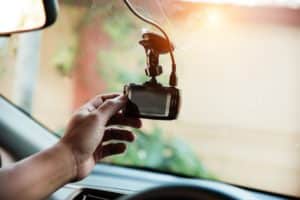 dashcam, caméra embarquée, automobile, voiture, accident de la route, justice, législation, constat