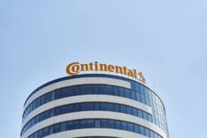 Continental, équipementier, scission, division, pneu, plastique, introduction en bourse, Francfort, licenciement, rentabilité, marché, automobile, recul