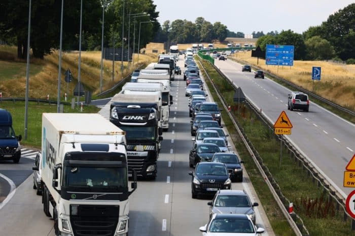 routes-retour-vacances-haute-tension-bison-fute