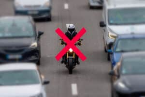 Ces Villes Interdisent La Circulation Inter Files Motards Soyez Vigilants Face Aux Sanctions