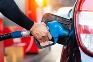 Carburant à prix coûtant : Noël avant l’heure ?
