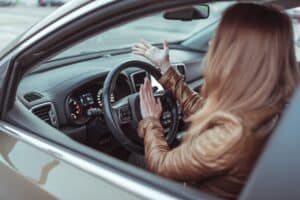 infraction, voie réservée, hausse, automobiliste