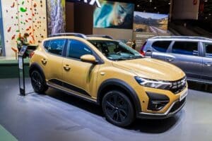 marche-automobile-voitures-neuves-2024