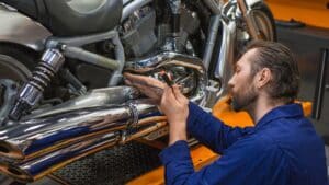 Contrôle technique obligatoire en 2025 pour certains deux-roues contrôle technique