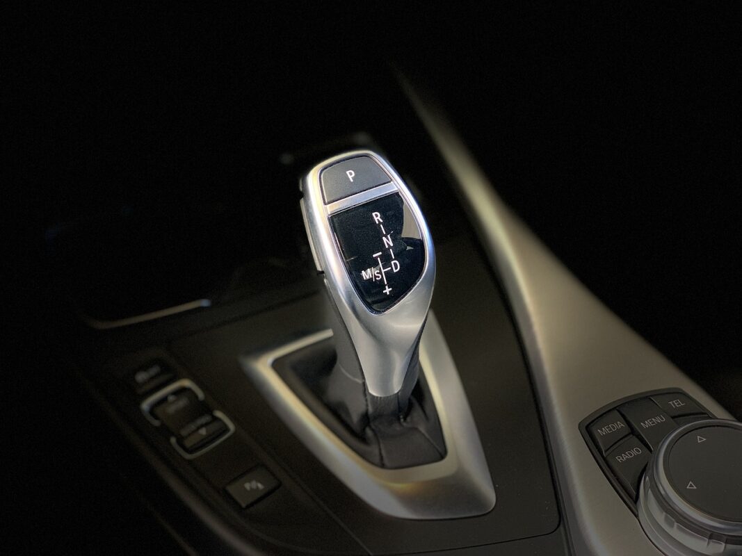 Voici comment éviter une erreur qui pourrait grandement endommager votre boîte de vitesse automatique. Pixabay