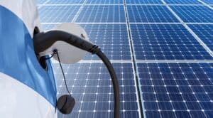 La voiture électrique Aptera parcourt 480 km grâce à l’énergie solaire