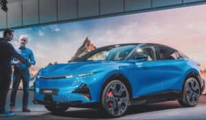 Sportive et familiale ? La nouvelle Alpine casse les codes