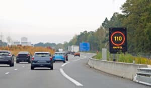 Il roule pendant 70 kilomètres à contre-sens, sur l'autoroute