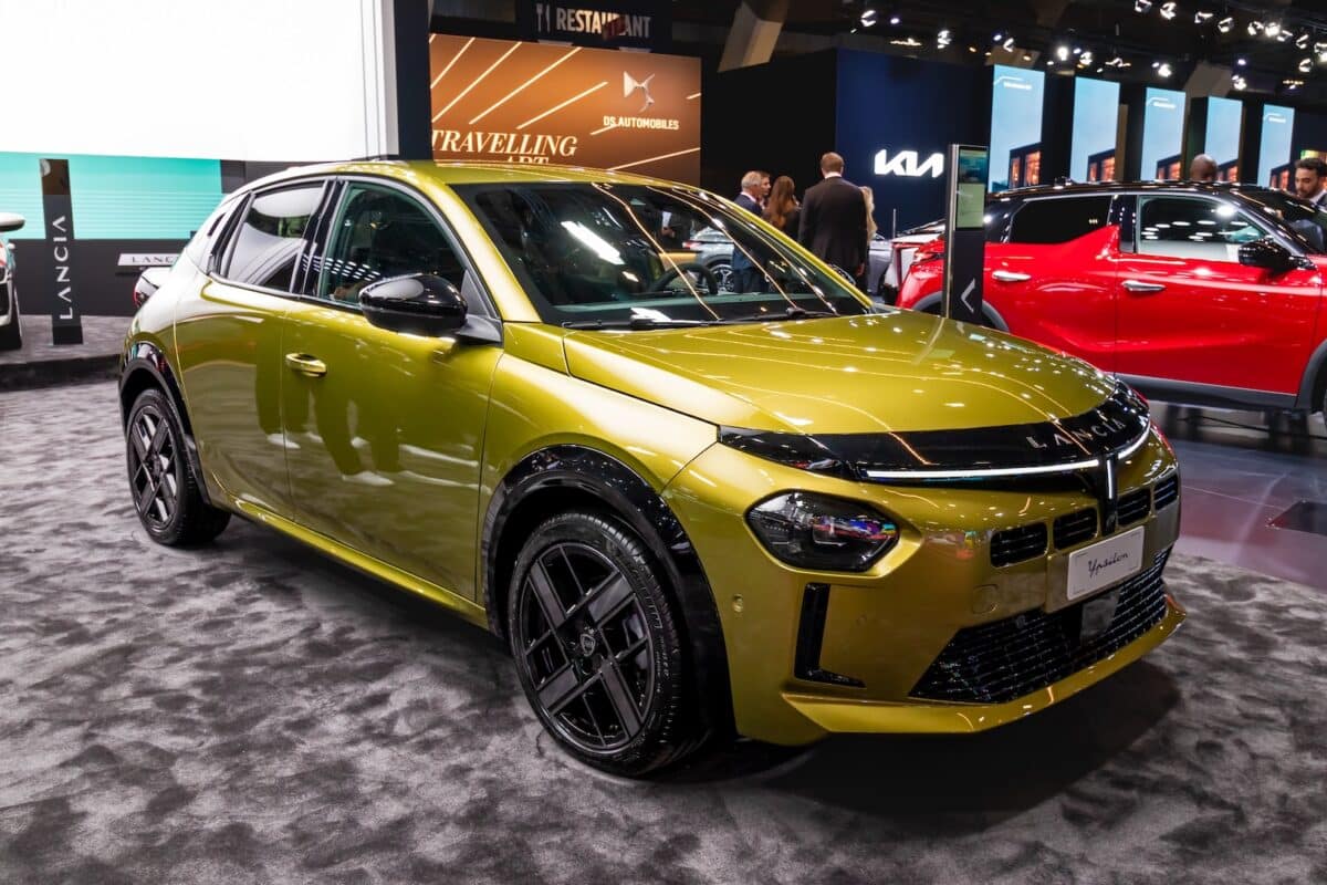 voiture-sportive-electrique-la-lancia