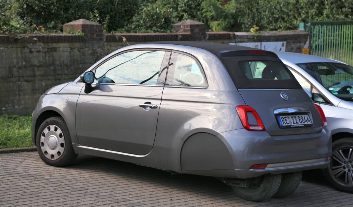 Cybertruck, Murano et autres : pourquoi ces voitures suscitent tant de critiques ?