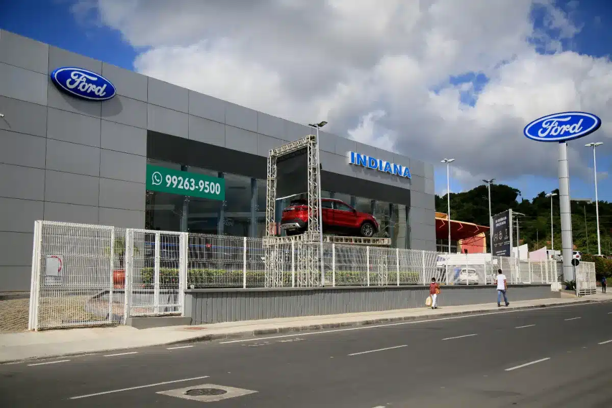 Le marché de l'automobile s'écroule, sauf pour ce concessionnaire