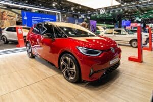 Volkswagen relance la légende avec l’ID.3 GTX Fire+Ice 100 % électrique