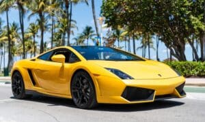 Lamborghini : les taxes font hésiter même les clients fortunés