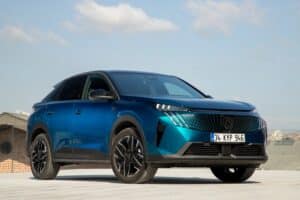 Voitures d’occasion : les prix reculent, le Peugeot 3008 en première ligne