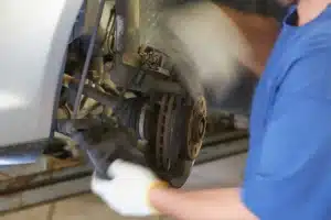 Contrôle technique : des milliers de voitures risquent l’immobilisation immédiate