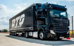 L’Europe frappe fort : ce feu vert change tout pour les camions électriques