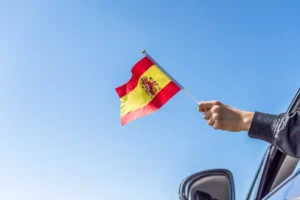 Vacances en Espagne : ce nouveau gyrophare obligatoire ne concerne (heureusement) pas les touristes étrangers