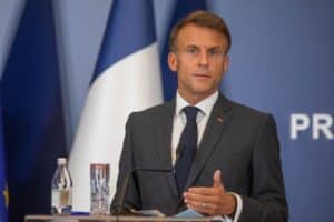 moteurs-thermiques-fin-macron-2035