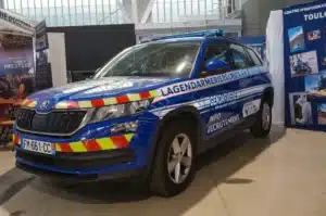 Choc dans les rangs : la Gendarmerie sonne l’alarme, ses voitures tombent en ruine et ça menace la sécurité