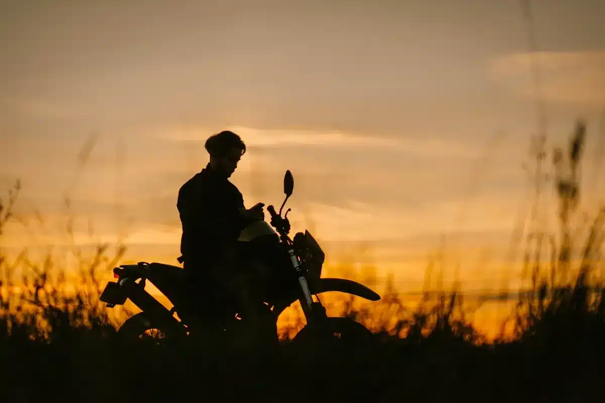 Cette moto chinoise ressuscite un moteur italien mythique… et ça dérange