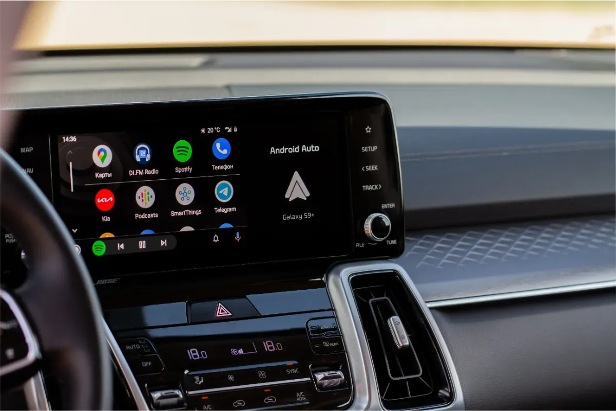 Apple bouleverse CarPlay : l’IA s’invite enfin sur votre tableau de bord
