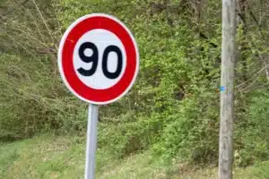 Déjà 52 départements repassent à 90 km/h, êtes-vous concerné ?