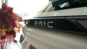 Oubliez les batteries lithium-ion : la Chine produit en masse une technologie que l'Europe n'a pas encore, et les prix s'effondrent