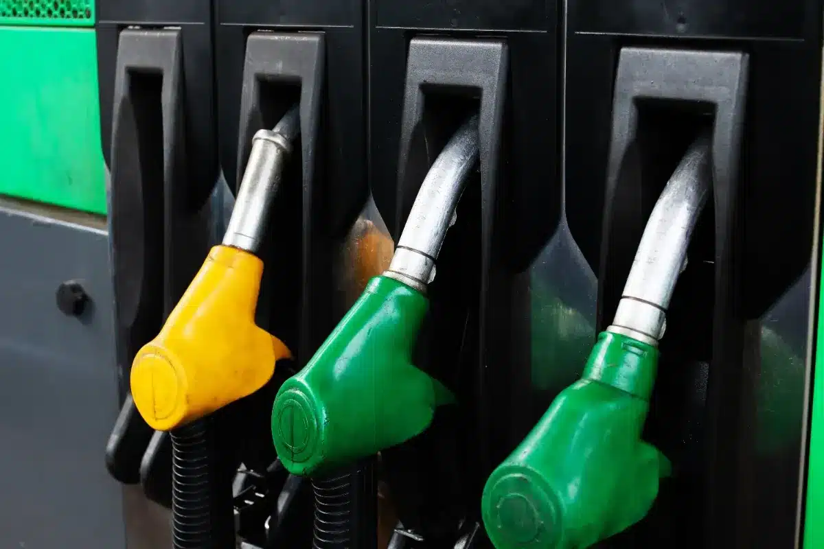 « J'ai mis 40 litres pour 32 euros » : ce conducteur est passé au bioéthanol E85 et son garagiste confirme que la reprogrammation se rentabilise en 4 mois