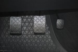 Embrayage patine Voiture