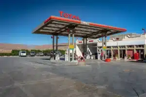 Total prolonge ses prix plafonnés à 1,99€/l en avril : les automobilistes au gazole découvrent une mauvaise surprise à 2,25€