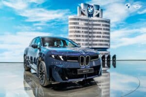 bmw-ix3-voiture-annee-2026-palmares
