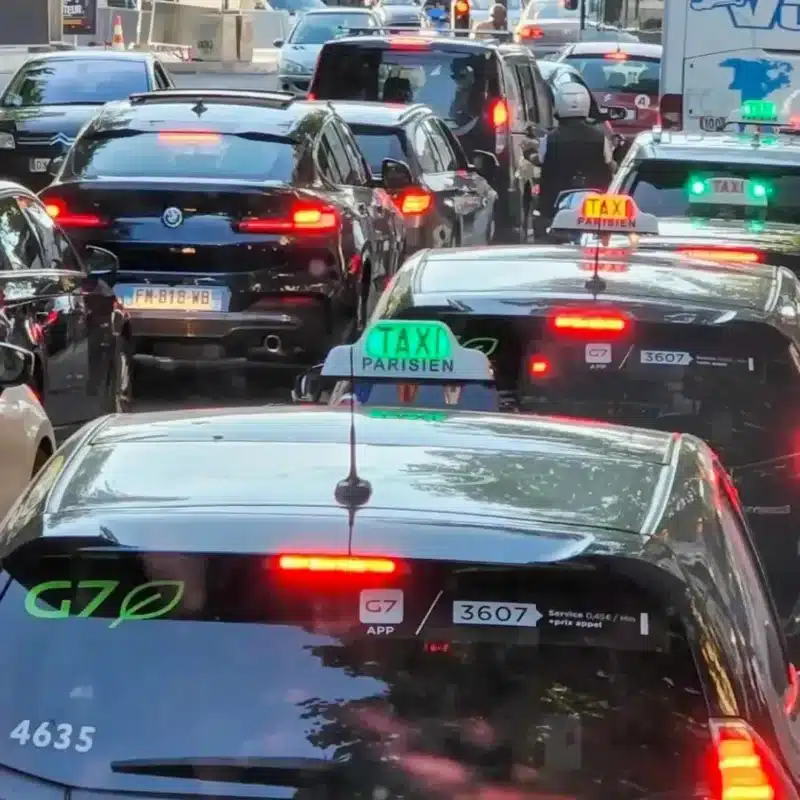 Les taxis peuvent toucher jusqu'à 5 500 € pour passer à l'électrique dès le 1er octobre : beaucoup ne le savent pas encore