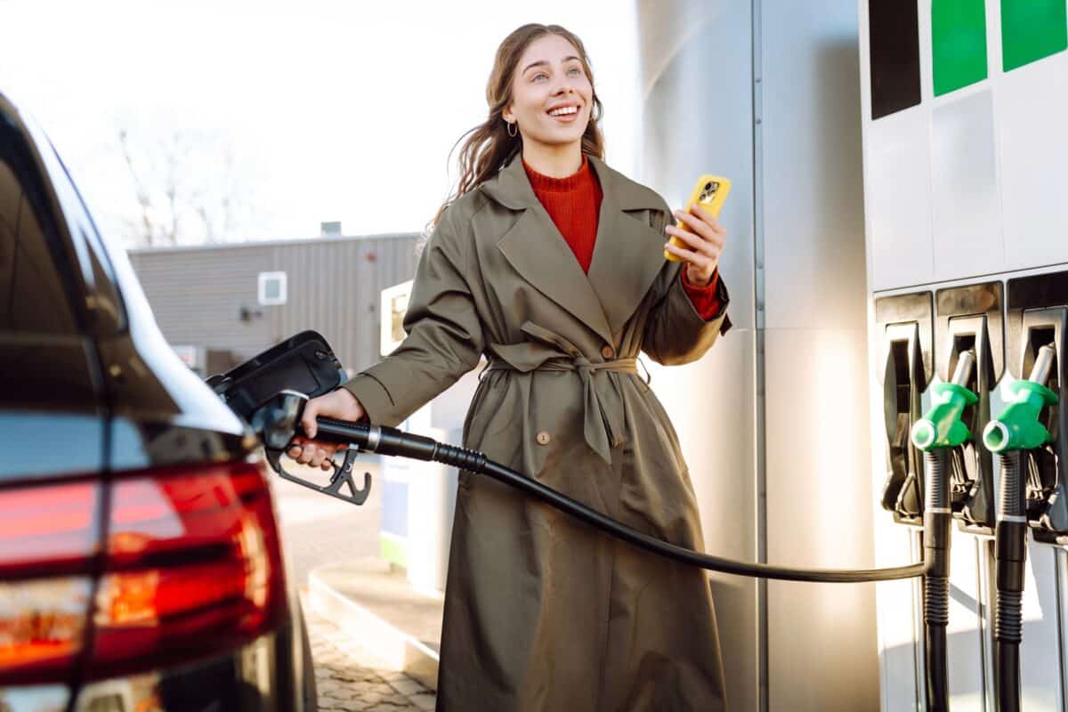 carburant-taxes-carburants-baisses-etats-unis-france-attend-encore