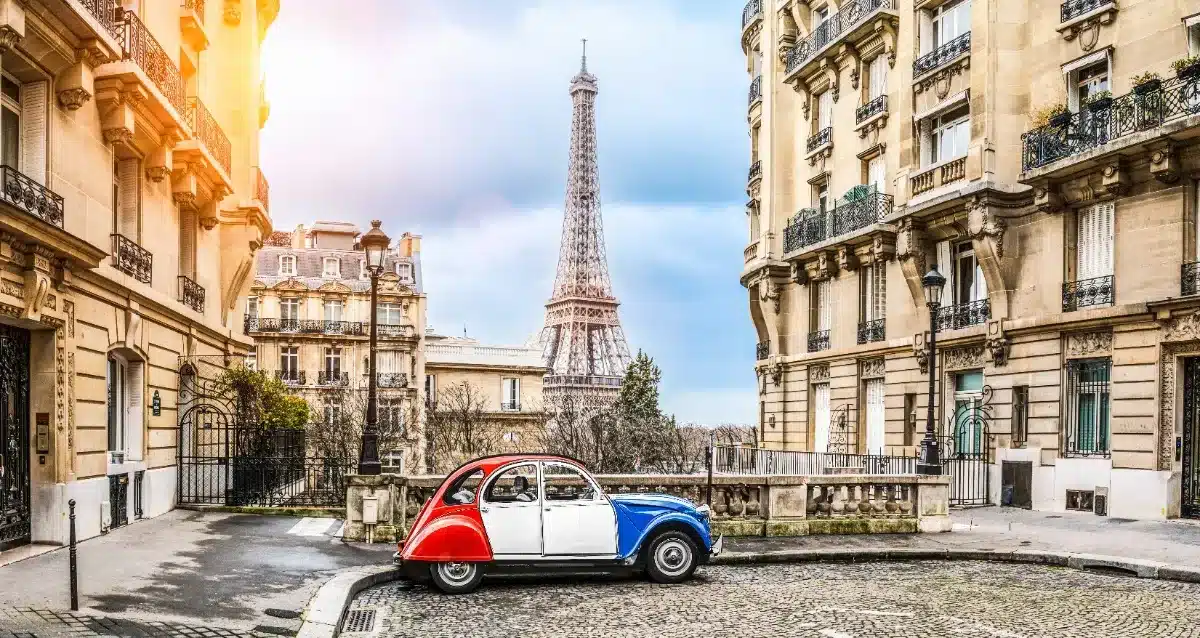 Citroën ressuscite la mythique 2CV en version électrique à moins de 15 000 €