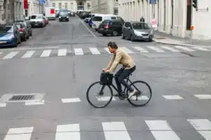 Ce que vous ne devriez jamais ignorer sur les limitations de vitesse à vélo : les policiers confirment que l'amende est la même