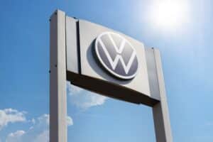 volkswagen-pourrait-supprimer-100-000