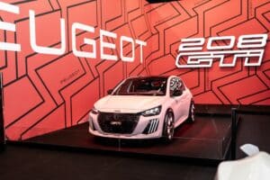 peugeot-208-gti-electrique