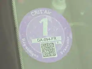 Faut-il encore acheter la vignette Crit'Air pour rouler à Paris et dans la petite couronne ?