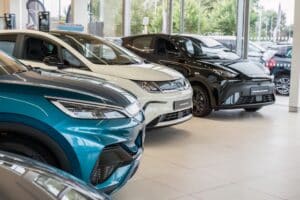 Voitures neuves en Europe : l’électrique propulse les ventes en mai