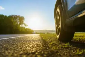 Des routes faites avec des noyaux d'olive ? Barcelone teste un enrobé qui stocke du CO2 sous nos roues