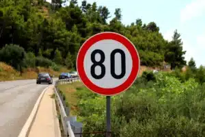 « C'est affreux » : un automobiliste a compté les changements de vitesse sur la Nationale 7, le chiffre dépasse ce que vous imaginez