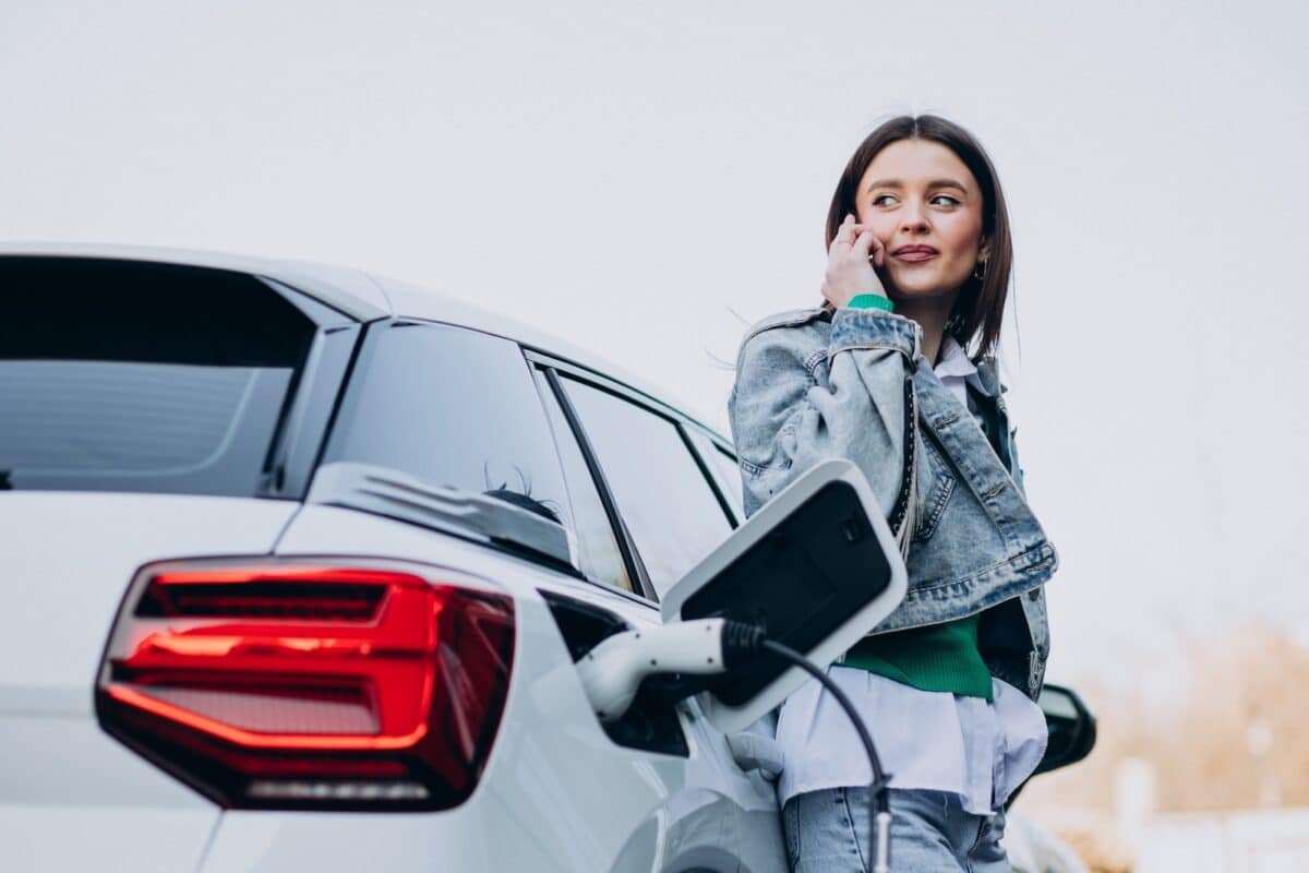 Recharge électrique à 0,19 €/kWh chez Leclerc : le piège des bornes lentes