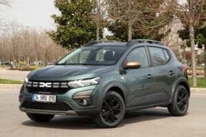 dacia-devoile-prix-sandero-hybrid