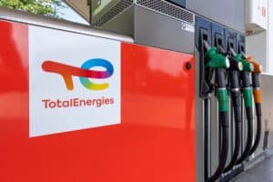 Carburant : TotalEnergies plafonne à 1,99 € pour les week-ends de grands départs